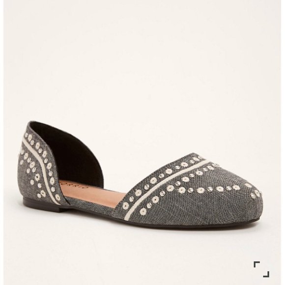 Torrid Studded Chambray D'orsay Flats Gray Blue 9 Wide - Picture 1 of 7